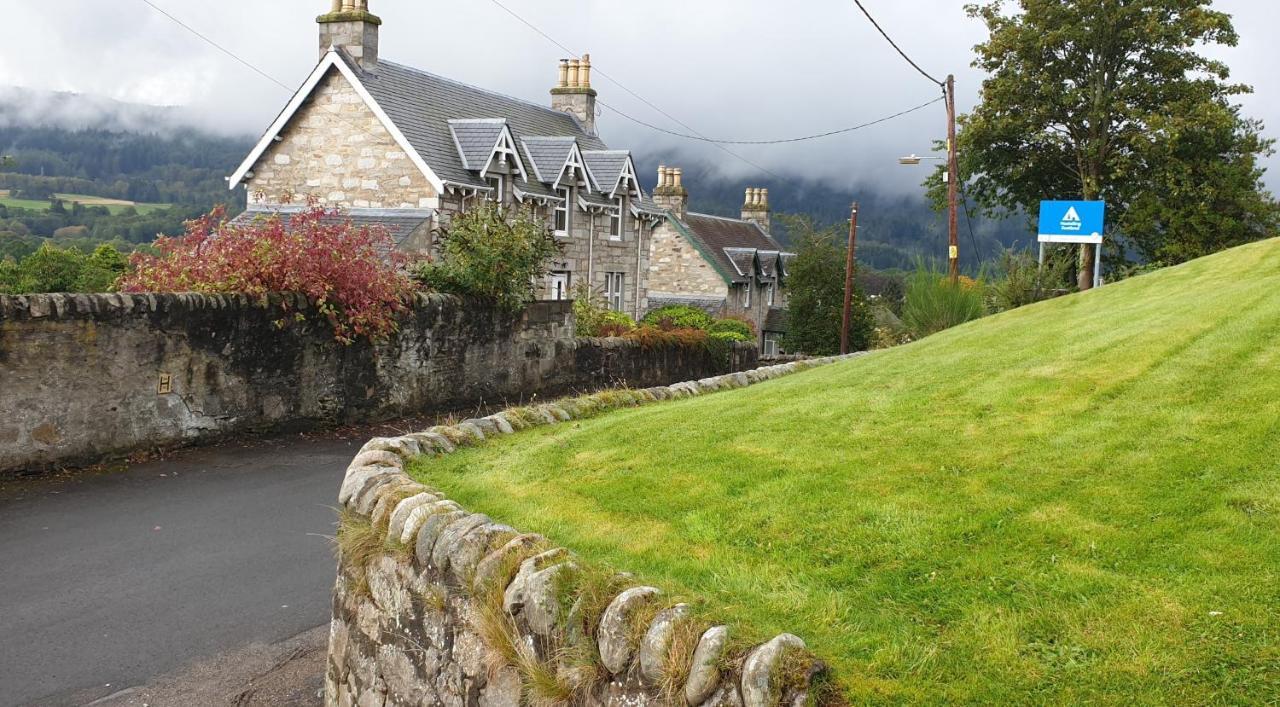 Appartamento 127 On Atholl Pitlochry Esterno foto